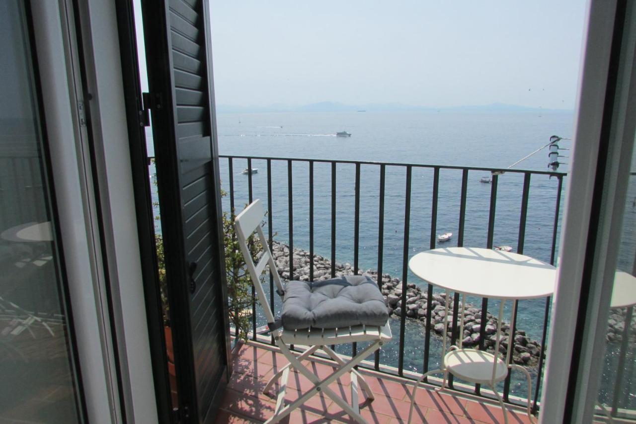 Domus Claudia Hotel Atrani Exterior photo