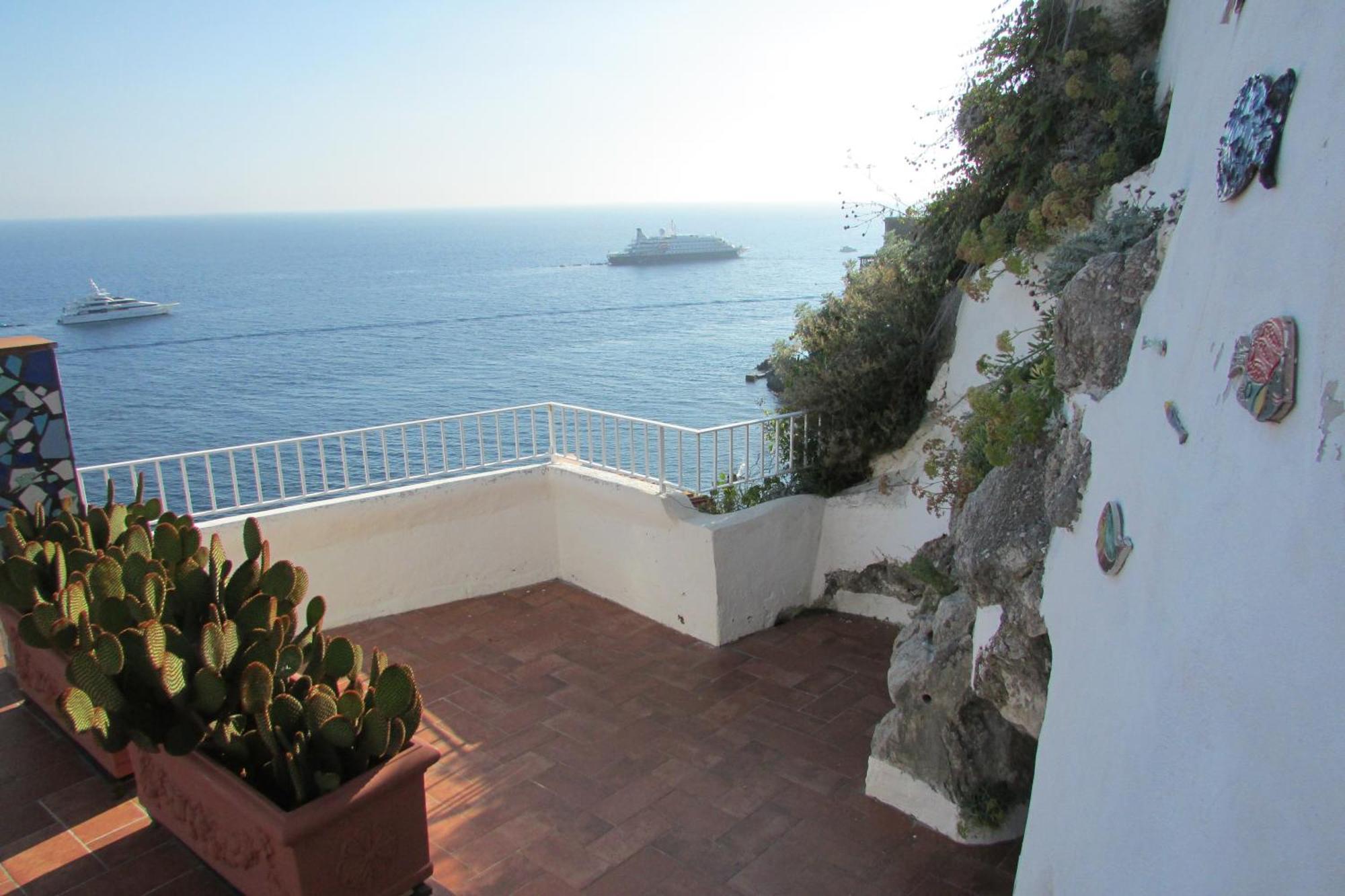 Domus Claudia Hotel Atrani Exterior photo